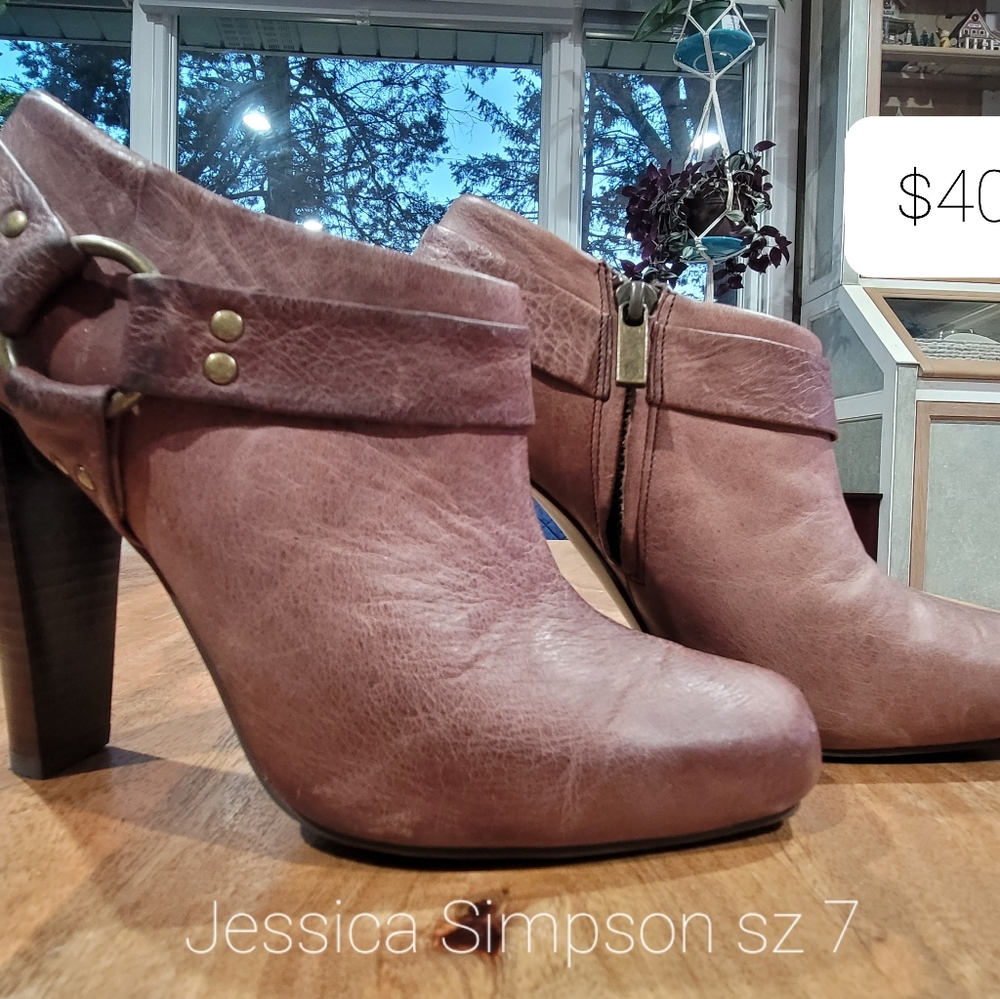 Jessica Simpson booties